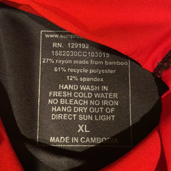 ActivSkinz Unisex Short Sleeved Athletic shirt - Picture 8 of 9